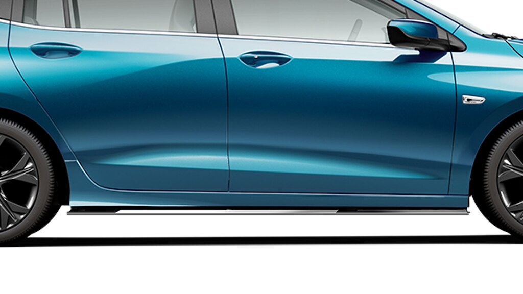Faldón lateral izquierdo para Chevrolet Onix 2025 y otros accesorios externos originales para sedán deportivo